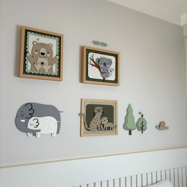 Savannah Family Wall Panel - Savannah Hug