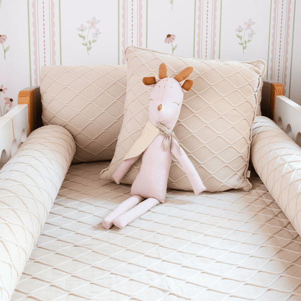 Cozy Cottage Almond Milk 6-Piece Cotton Knit Crib Set
