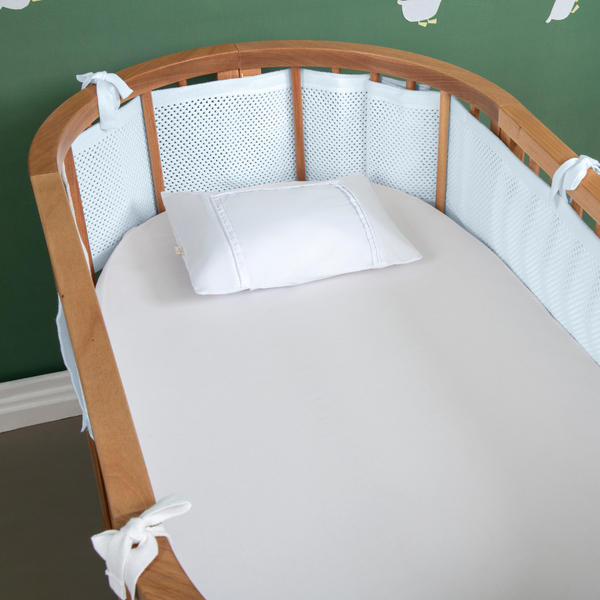 Breathable Flow Mesh for Crib Rails - 4 Sides Knitted Cotton White Polar Fleece