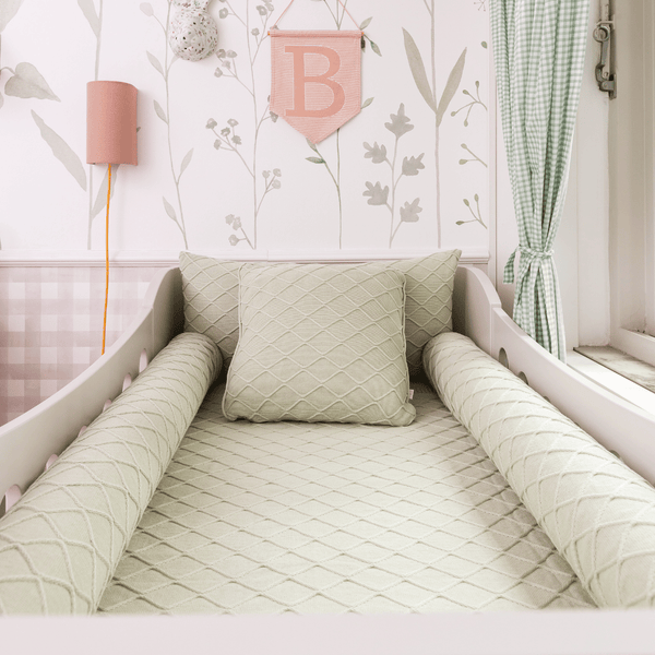 6-Piece Cozy Cottage Cotton Knit Crib Kit Green